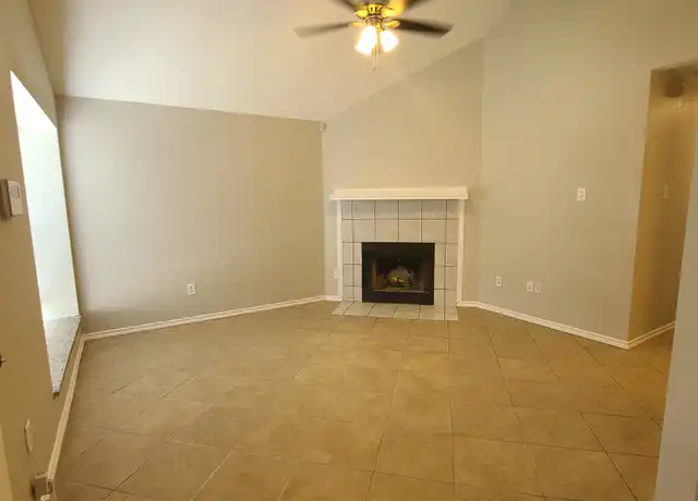 Property at 2323 Macon St, Dallas, TX, 75215, 3 beds, 2 baths, [object Object]
