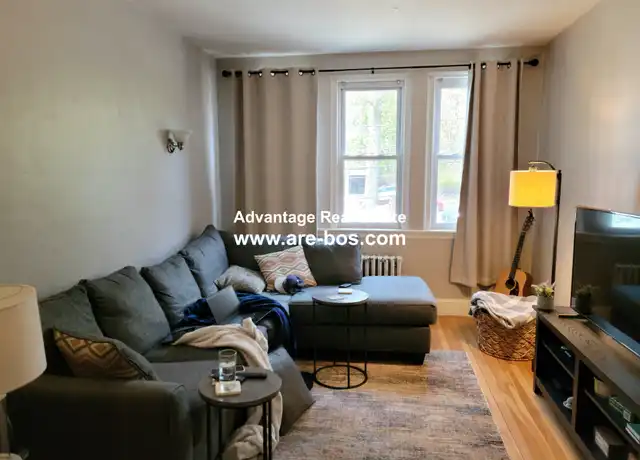Property at 23 Lanark Rd Unit 4, Brighton, MA, 02135, 1 bed, 1 bath, [object Object]
