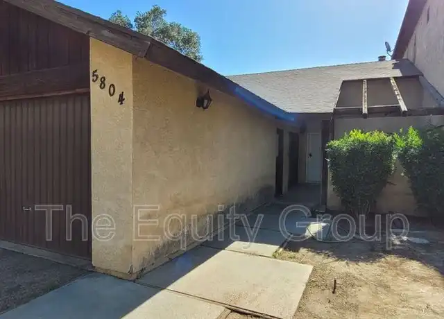 Property at 5804 W Robinwood Ave, Visalia, CA, 93291, 2 beds, 1 bath, [object Object]