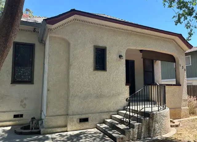 Property at 134 N College Ave, Fresno, CA, 93701, 4 beds, 2 baths, [object Object]