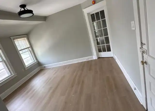 Property at 40 Pierce St Unit 6, Kingston, PA, 18704, 2 beds, 1 bath, [object Object]