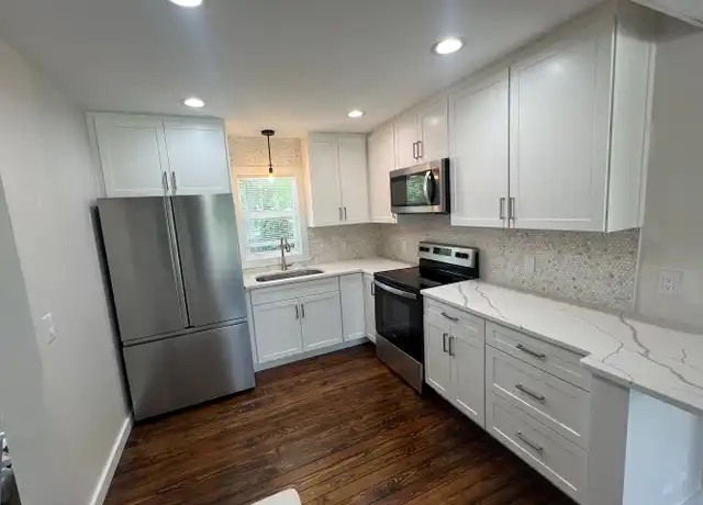Property at 23009 Central Ave, Punta Gorda, FL, 33980, 2 beds, 1 bath, [object Object]