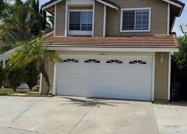 Property at 980 Tufts Cir, Corona, CA, 92878, 3 beds, 3 baths, [object Object]