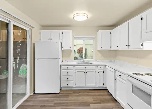 Property at 440 SW 155th St Unit A, Burien, WA, 98166, 1 bed, 1 bath, [object Object]
