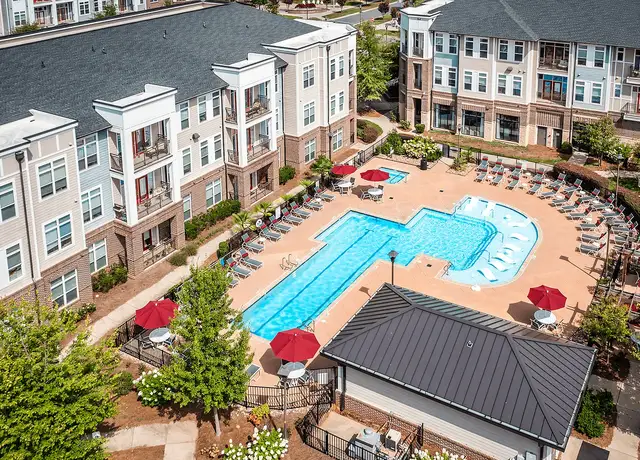 Photo of 16408 Holly Crest Ln, Huntersville, NC 28078