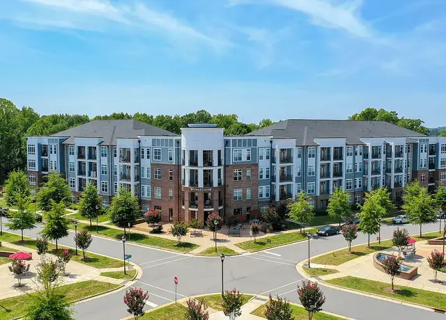 Photo of 16408 Holly Crest Ln, Huntersville, NC 28078