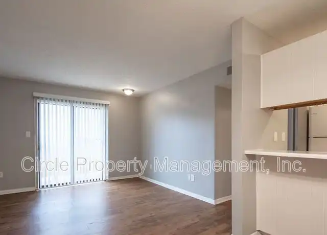 Property at 4010 Hunters Ridge Dr SW Unit 5, Huntsville, AL, 35802, 1 bed, 1 bath, [object Object]