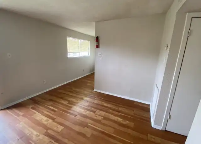 Property at 5600 Royal Palms St Unit 23, Houston, TX, 77021, 1 bed, 1 bath, [object Object]