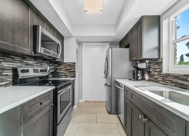 Property at 2037 S Seacrest Blvd Unit B, Boynton Beach, FL, 33435, 2 beds, 2 baths, [object Object]