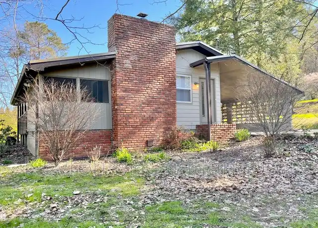 Property at 1023 N Runyan Dr, Chattanooga, TN, 37405, 3 beds, 2 baths, [object Object]