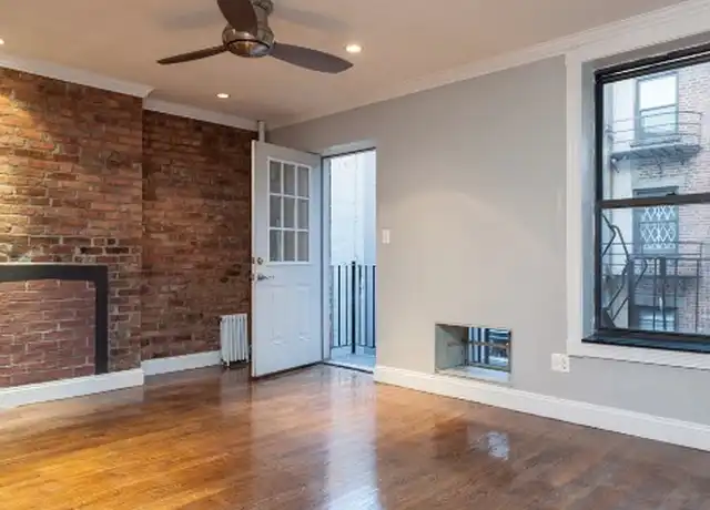 Property at 147 Avenue A Unit 4R, New York, NY, 10009, 2 beds, 1 bath, [object Object]