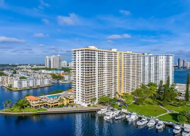 Property at 290 174th St Unit L17, Sunny Isles Beach, FL, 33160, 2 beds, 2 baths, [object Object]