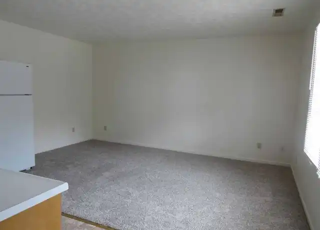 Property at 5400 Scenic Rivers Blvd Unit 04, Salem, MO, 65560, 2 beds, 1 bath, [object Object]