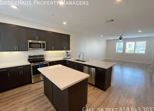 Property at 721 Shoreline Rd, Chula Vista, CA, 91910, 4 beds, 3.5 baths, [object Object]