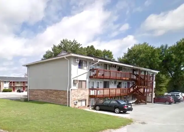 Property at 8 N 45th St, Belleville, IL, 62226, 1 bed, 1 bath, [object Object]