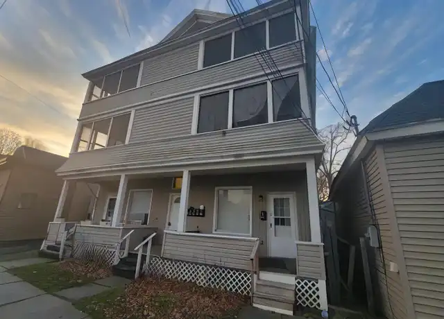 Property at 111 Osborne St Unit 4, Auburn, NY, 13021, 2 beds, 1 bath, [object Object]
