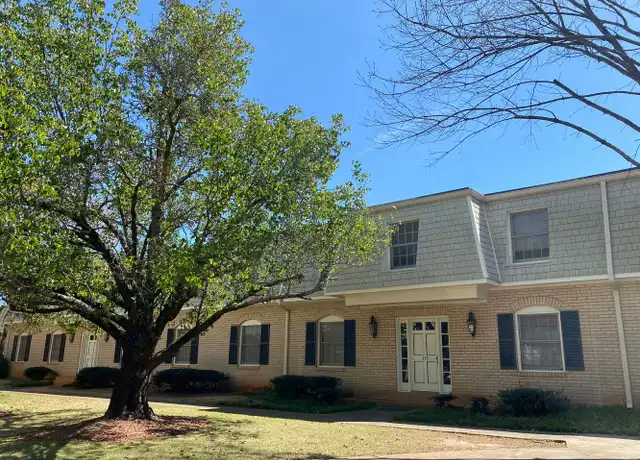 Property at 113 Georgetown Cir Unit 101 C-11, Athens, GA, 30605, 2 beds, 1 bath, [object Object]