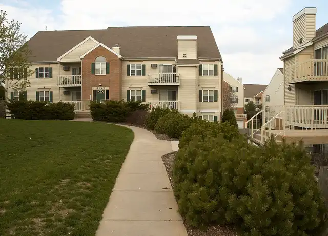 Property at Maple Grove Apartments - 3021 Maple Valley Dr, Madison, WI, 53719, 1-2 bed, 1-2 bath, [object Object]