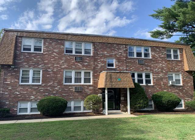 Photo of 59 Manchester St Unit 2, Leominster, MA 01453