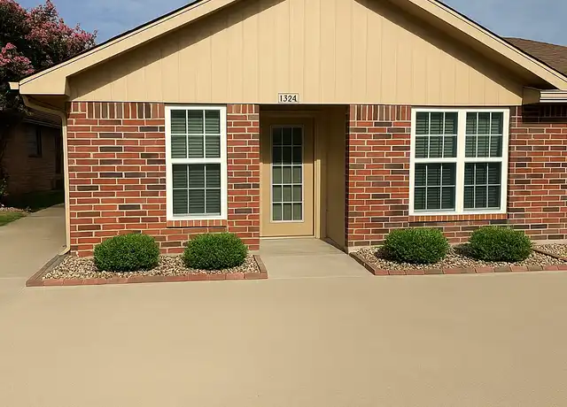Property at 805 S Birmingham St, Wylie, TX, 75098, 3 beds, 2 baths, [object Object]