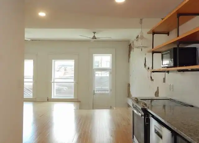 Property at 114 S Central St Unit 203, Knoxville, TN, 37902, 1 bed, 1 bath, [object Object]