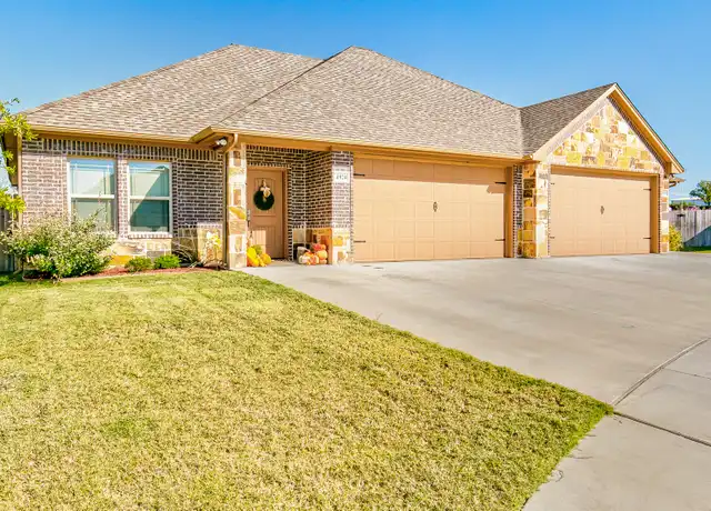 Property at 301 Amethyst Ct, Granbury, TX, 76049, 3 beds, 2 baths, [object Object]