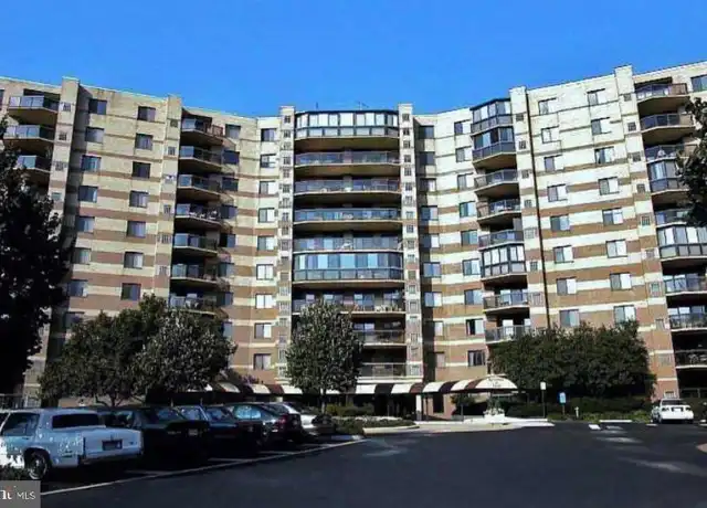 Property at 8350 Greensboro Dr #220, Mc Lean, VA, 22102, 1 bed, 1.5 baths, [object Object]