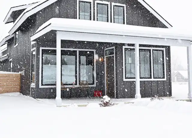 Property at 180 W Dustarr Ln, Ponderay, ID, 83852, 5 beds, 3.5 baths, [object Object]