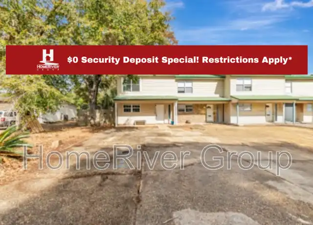 Property at 1636 E 1st Ave, Crestview, FL, 32539, 3 beds, 2 baths, [object Object]