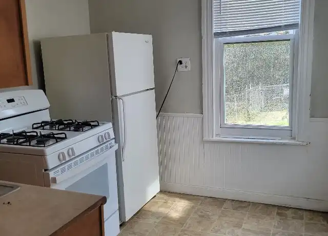 Property at 1245 Buttonwood St, Reading, PA, 19604, 3 beds, 1 bath, [object Object]