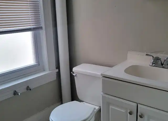 Property at 1245 Buttonwood St, Reading, PA, 19604, 3 beds, 1 bath, [object Object]
