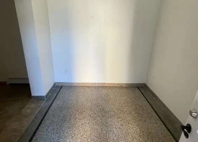 Property at 409 N Broadway Unit 14, Green Bay, WI, 54303, 1 bed, 1 bath, [object Object]