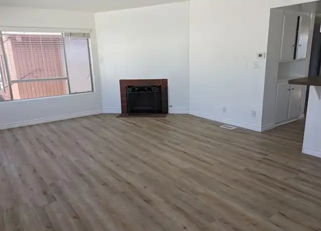 Property at 325 10th Pl, Manhattan Beach, CA, 90266, 3 beds, 2 baths, [object Object]