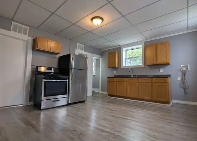 Property at 50 Reservoir St Unit 2, Cohoes, NY, 12047, 1 bed, 1 bath, [object Object]