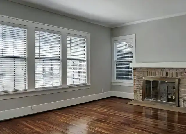 Property at 1916 W McKinney St, Houston, TX, 77019, 3 beds, 2 baths, [object Object]
