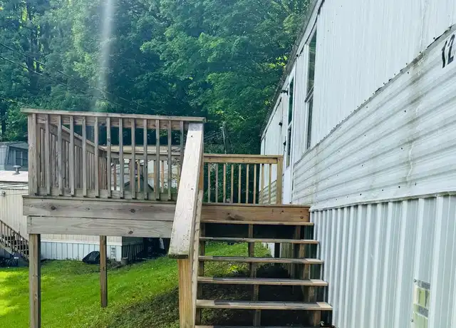 Property at 1412 Colony Park Dr #12, Johnson City, TN, 37604, 2 beds, 1 bath, [object Object]