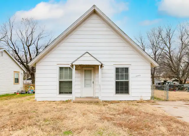 Property at 1839 S Madison Ave, Wichita, KS, 67211, 3 beds, 1 bath, [object Object]