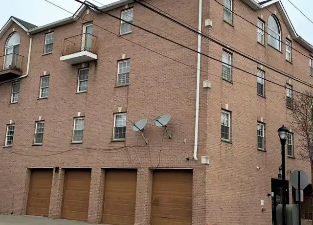 Property at 401 Bergenline Ave #13, Union City, NJ, 07087, 2 beds, 1 bath, [object Object]