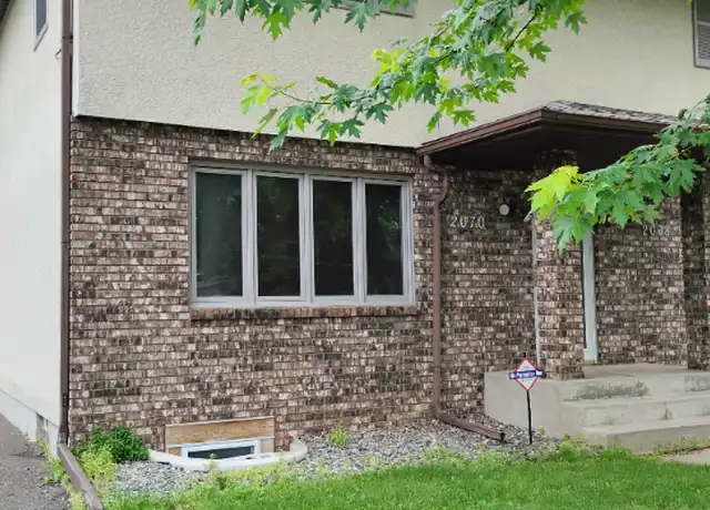 Property at 2070 English St, Maplewood, MN, 55109, 3 beds, 1.5 baths, [object Object]