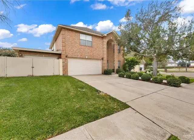Property at 3202 Los Indios Pkwy, Mission, TX, 78572, 5 beds, 4.5 baths, [object Object]