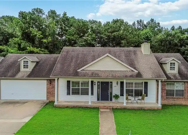 Property at 4389 E Holiday Dr, Fayetteville, AR, 72701, 4 beds, 2 baths, [object Object]