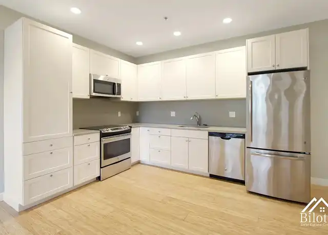 Property at 101 Hillside Ave, Providence, RI, 02906, 1 bed, 1 bath, Contact for Price