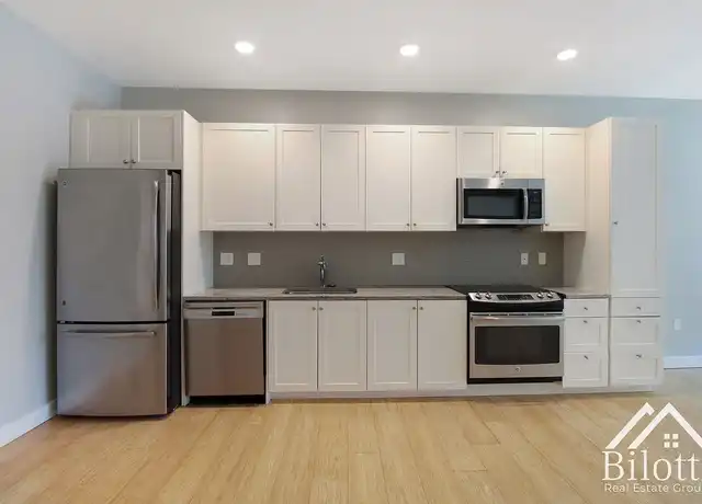 Property at 101 Hillside Ave, Providence, RI, 02906, 1 bed, 1 bath, [object Object]