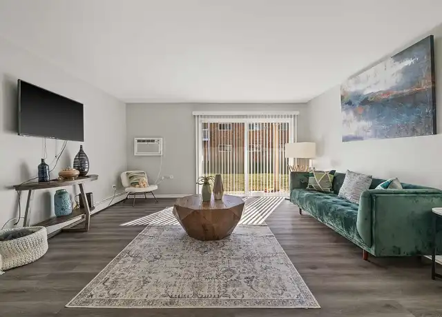 Property at The Preserve at Woodfield - 4700 Arbor Dr, Rolling Meadows, IL, 60008, 1-3 bed, 1-2 bath, [object Object]