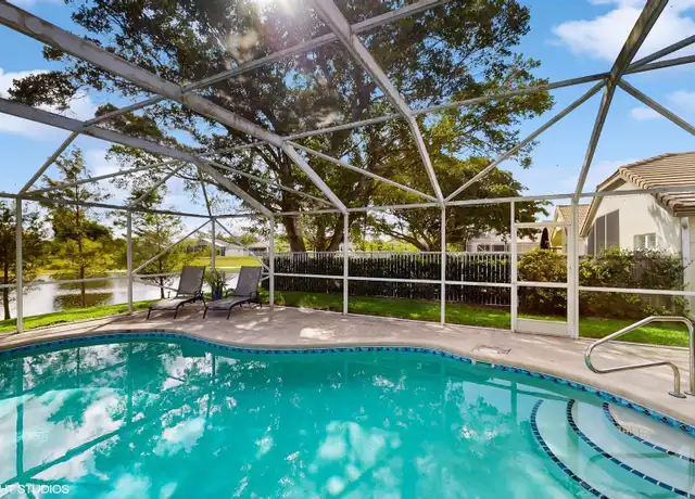 Property at 15151 Banbury Way, Wellington, FL, 33414, 3 beds, 2 baths, [object Object]