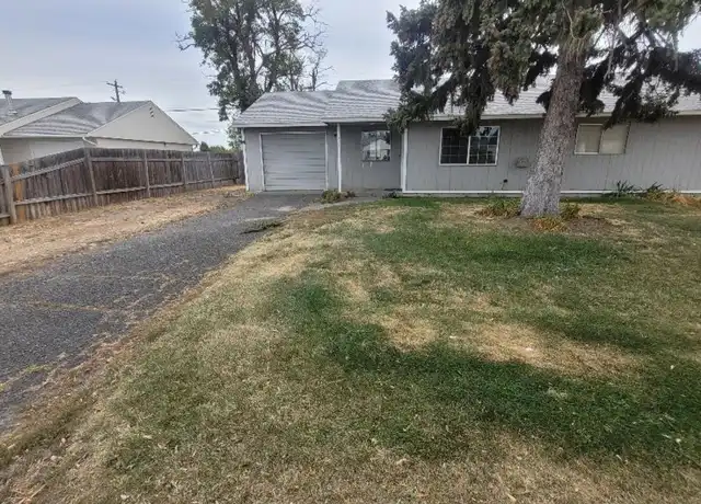 Property at 1230 Vandenburg Ave, Moses Lake, WA, 98837, 2 beds, 1 bath, [object Object]