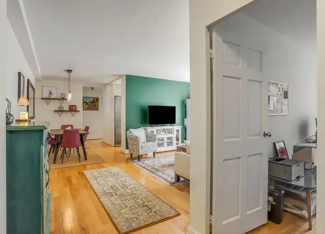 Property at 4100 W St NW, Washington, DC, 20007, 2 beds, 1 bath, [object Object]