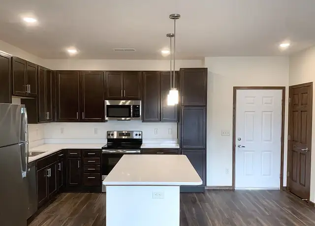 Photo of 3715 Hohensee Dr, Lincoln, NE 68516