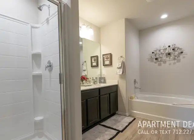 Property at 9857 Laurel Lake Dr Unit 3741, Shenandoah, TX, 77384, 4 beds, 2 baths, [object Object]
