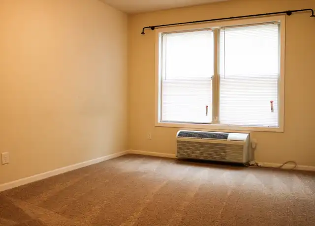 Property at 1117 N 11th St Unit A1 Main Floor, Manhattan, KS, 66502, 1 bed, 1 bath, [object Object]